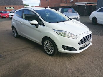 Used Ford Fiesta 2016 for sale - 79705455: Photo