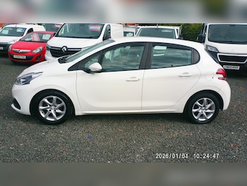 Used Peugeot 208 2016 for sale - 79341504: Photo