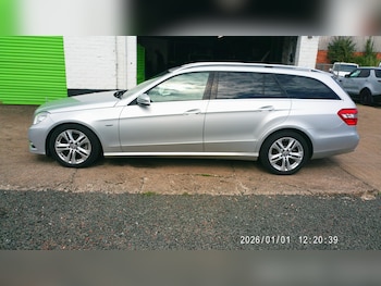 Used Mercedes-Benz E Class 2011 for sale - 79476693: Photo