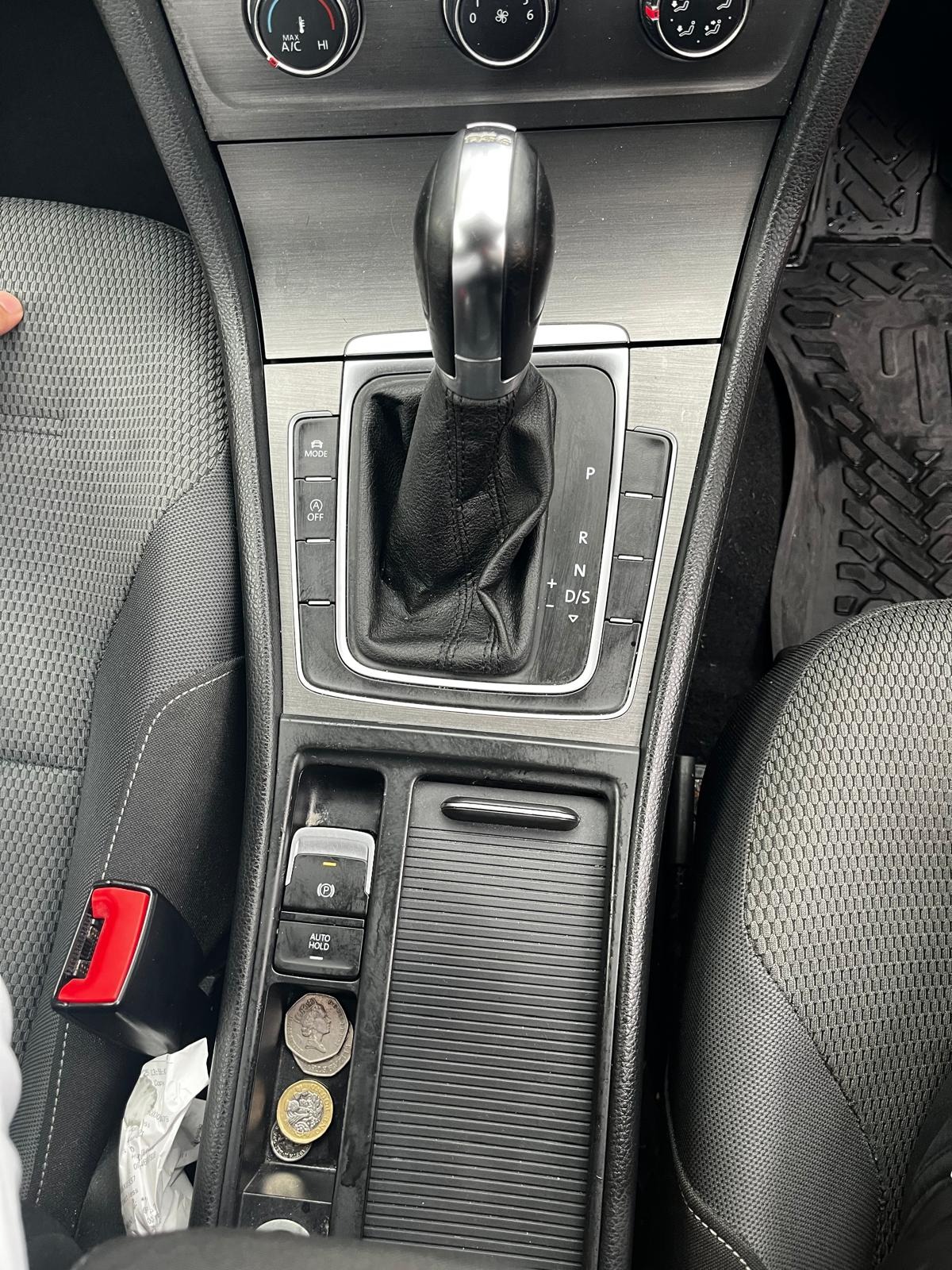 Used Volkswagen Golf 2013 for sale - 76302000: Photo 12