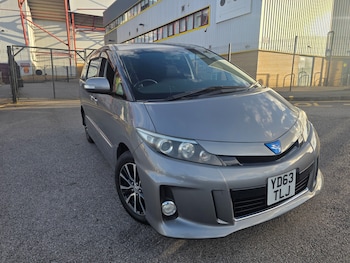 Used Toyota Estima 2013 for sale - 75746250: Photo