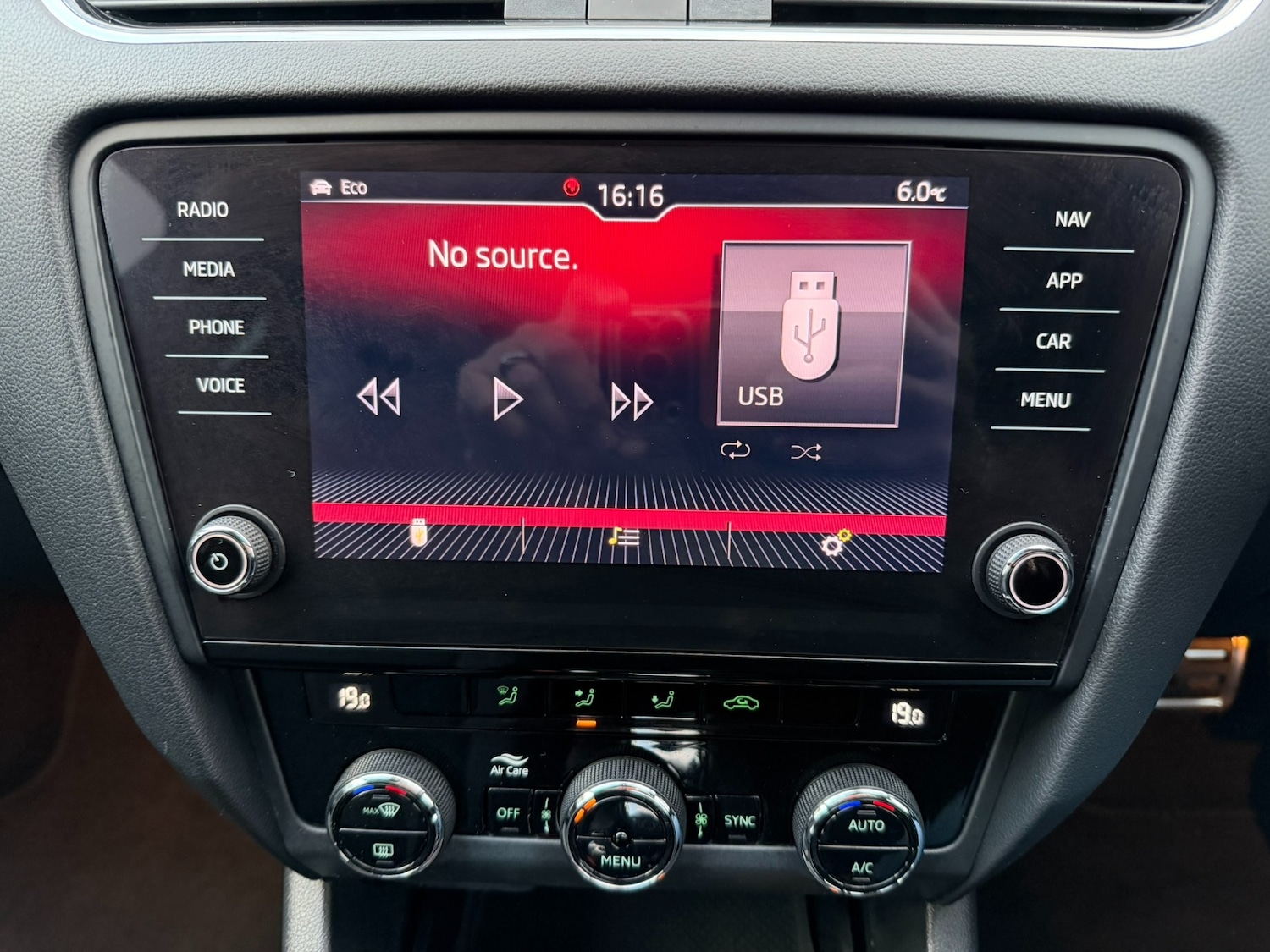 Used Skoda Octavia 2019 for sale - 76748916: Photo 19