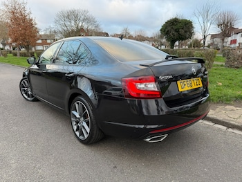 Used Skoda Octavia 2019 for sale - 76748916: Photo