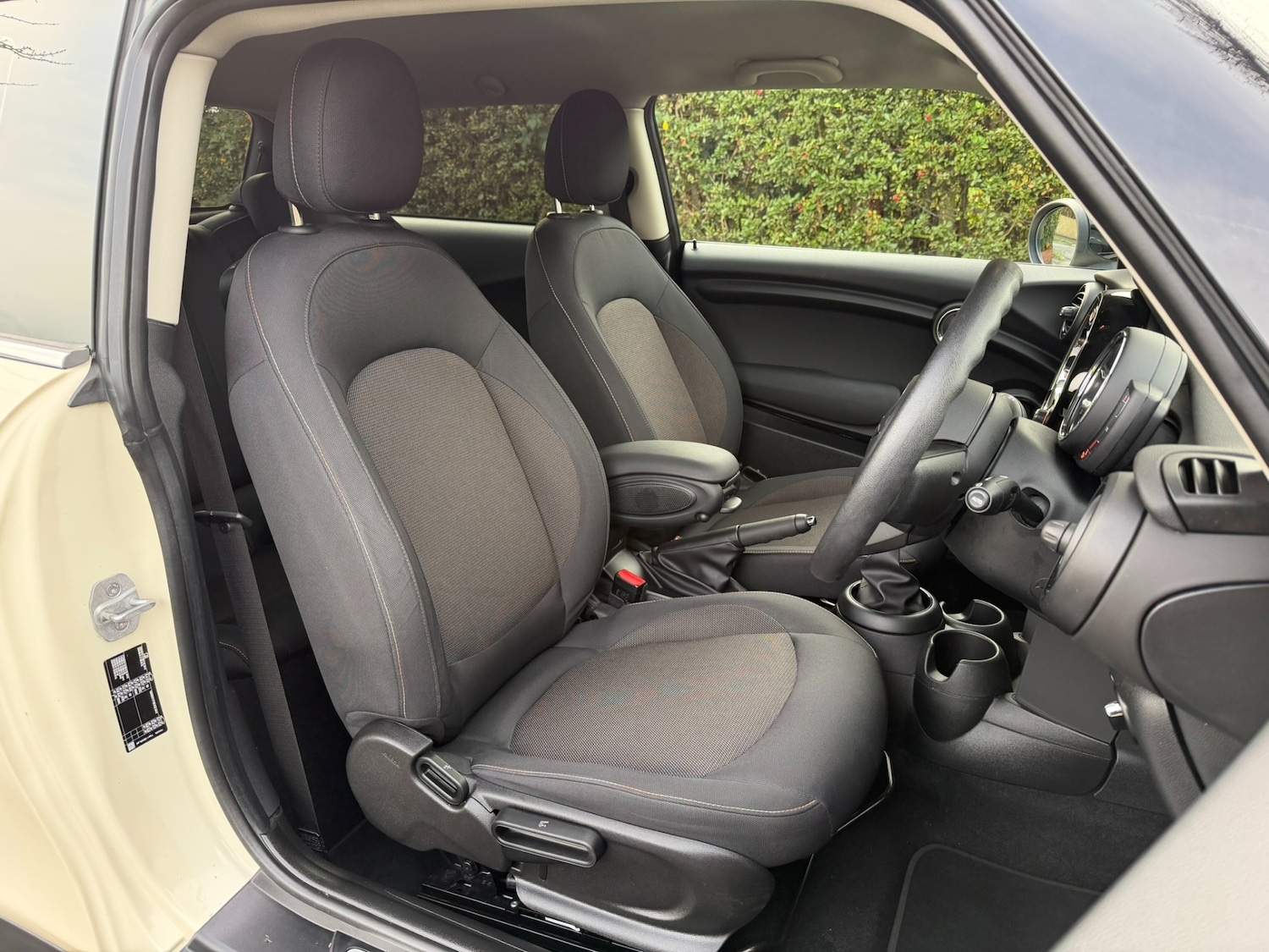 Used MINI Hatch 2020 for sale - 76467956: Photo 10