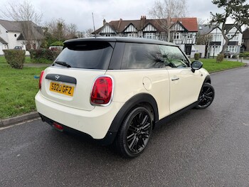 Used MINI Hatch 2020 for sale - 76467956: Photo