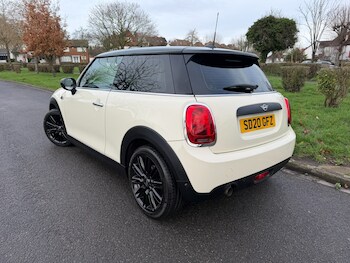 Used MINI Hatch 2020 for sale - 76467956: Photo