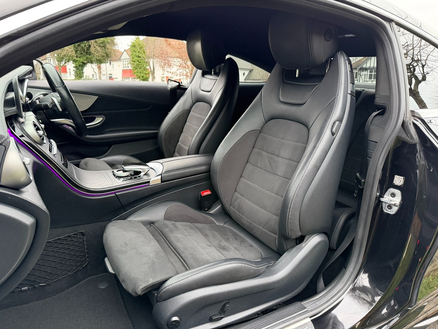 Used Mercedes-Benz C Class 2019 for sale - 76652820: Photo 11