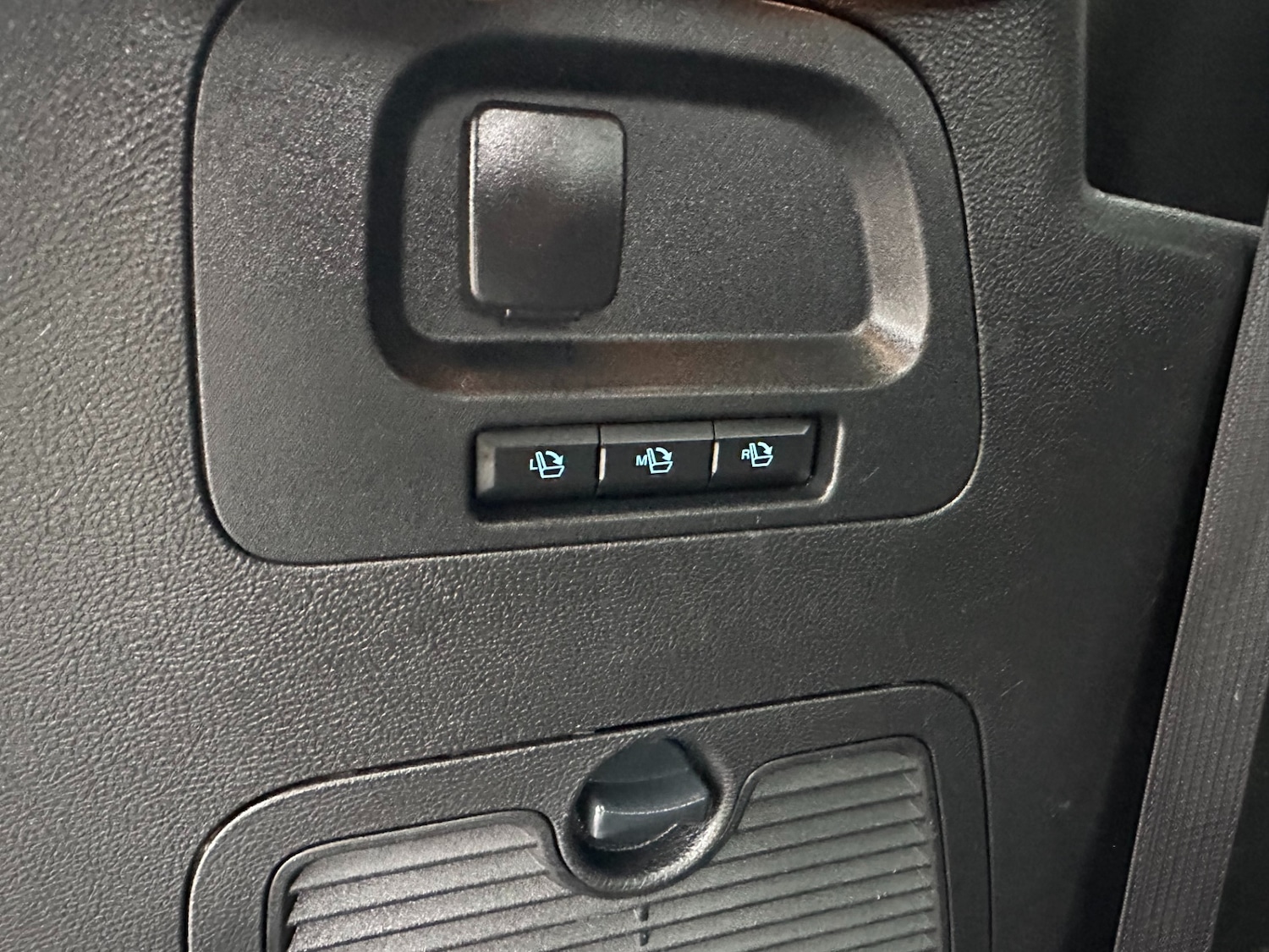 Used Ford S-Max 2019 for sale - 75515002: Photo 16