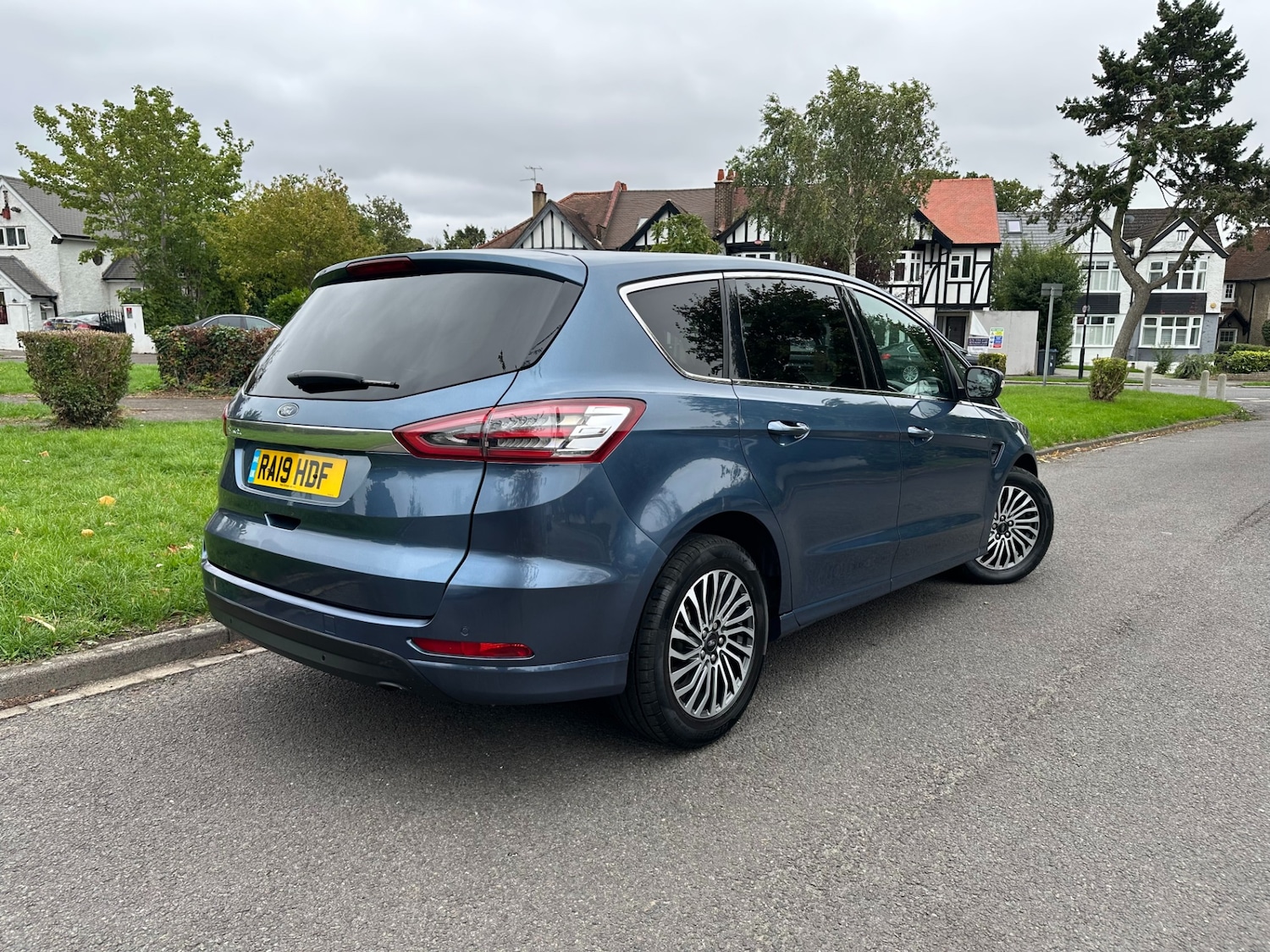 Used Ford S-Max 2019 for sale - 75515002: Photo 3