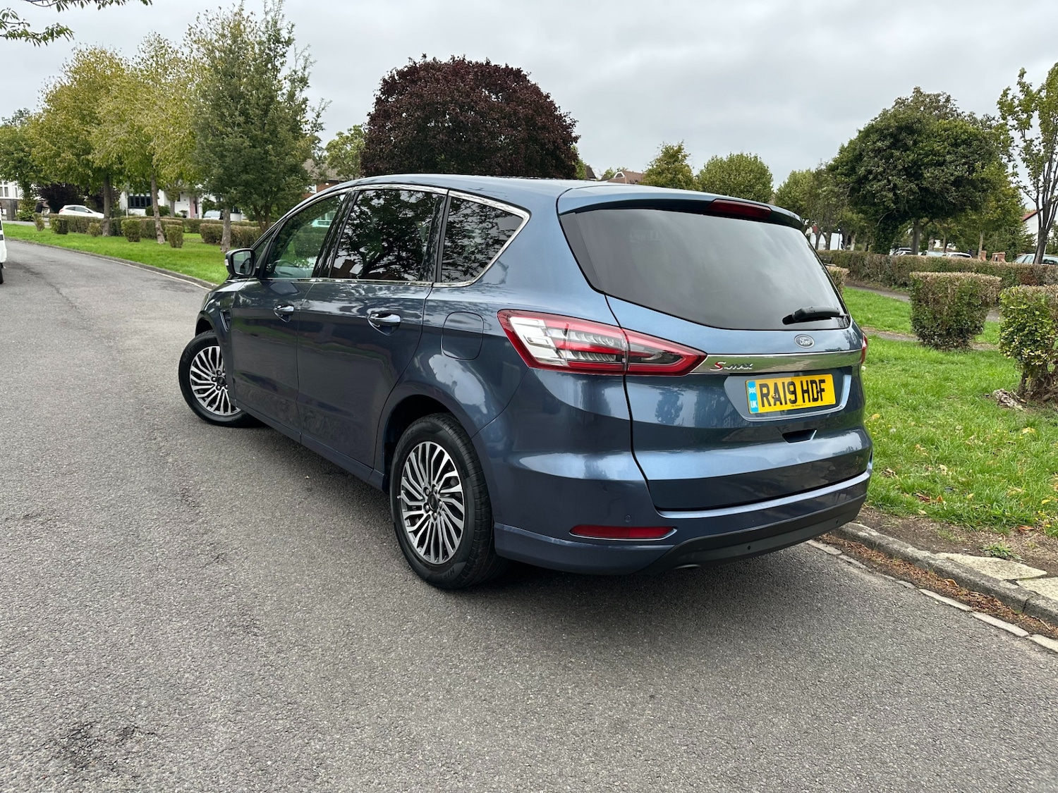 Used Ford S-Max 2019 for sale - 75515002: Photo 4