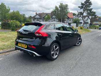 Used Volvo V40 2016 for sale - 74538625: Photo