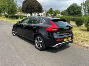 Used Volvo V40 2016 for sale - 74538625: Photo