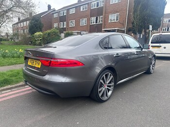 Used Jaguar XF 2018 for sale - 78013044: Photo