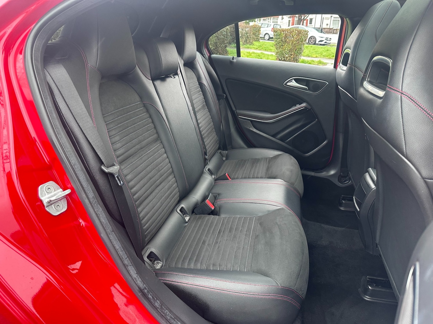 Used Mercedes-Benz A-Class 2015 for sale - 76469551: Photo 12