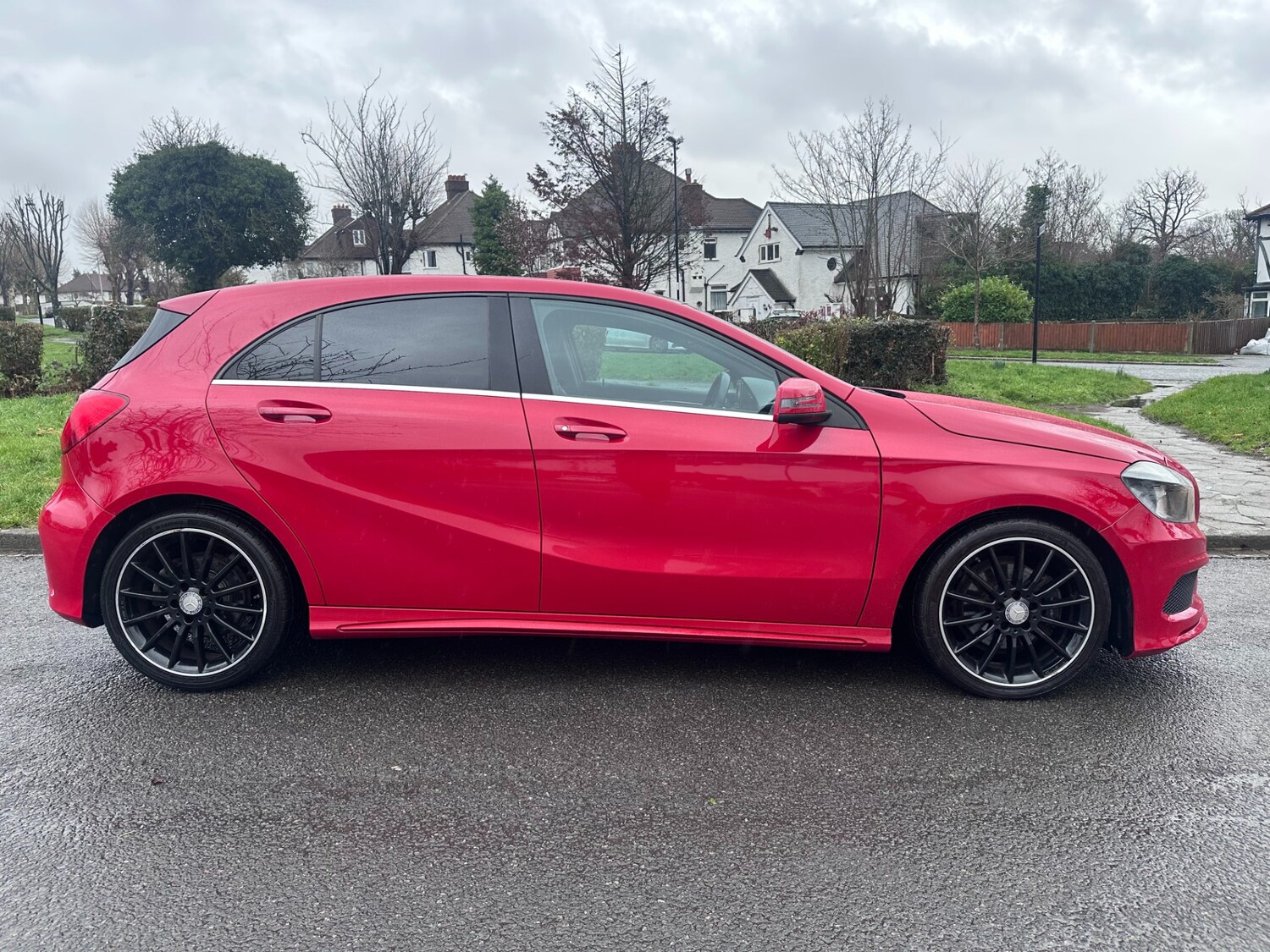 Used Mercedes-Benz A-Class 2015 for sale - 76469551: Photo 5