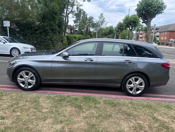 Used Mercedes-Benz C Class 2016 for sale - 79031817: Photo