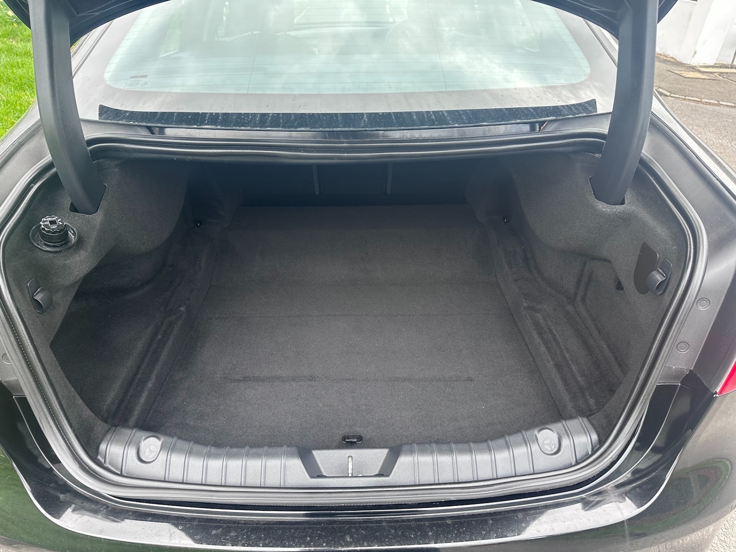 Used Jaguar XF 2016 for sale - 77678902: Photo 9