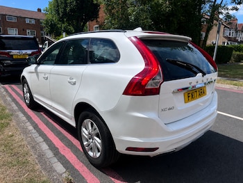 Used Volvo XC60 2017 for sale - 79048063: Photo