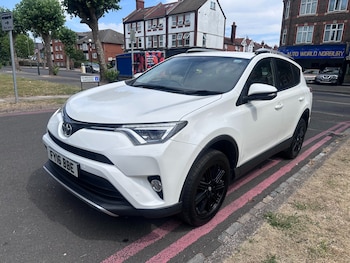 Used Toyota RAV4 2016 for sale - 78896098: Photo