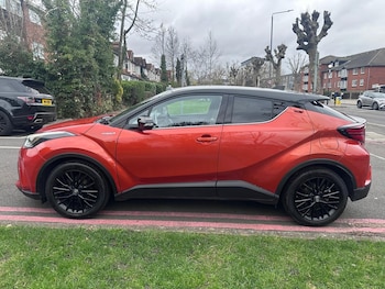 Used Toyota C-HR 2021 for sale - 77617908: Photo