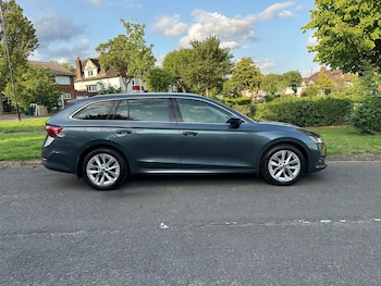 Used Skoda Octavia 2020 for sale - 75274833: Photo