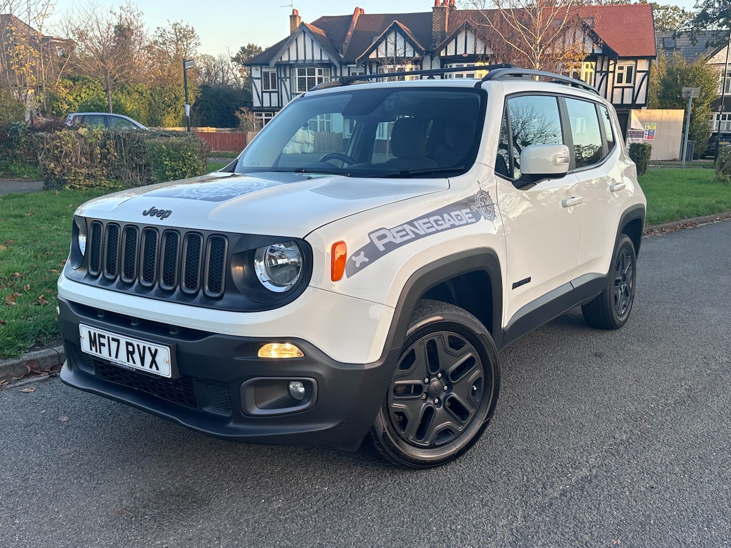 Used Jeep Renegade 2017 for sale - 76394266: Photo 2