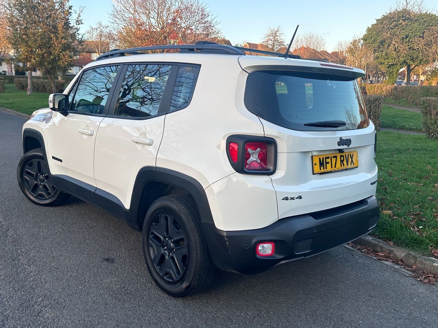 Used Jeep Renegade 2017 for sale - 76394266: Photo 4