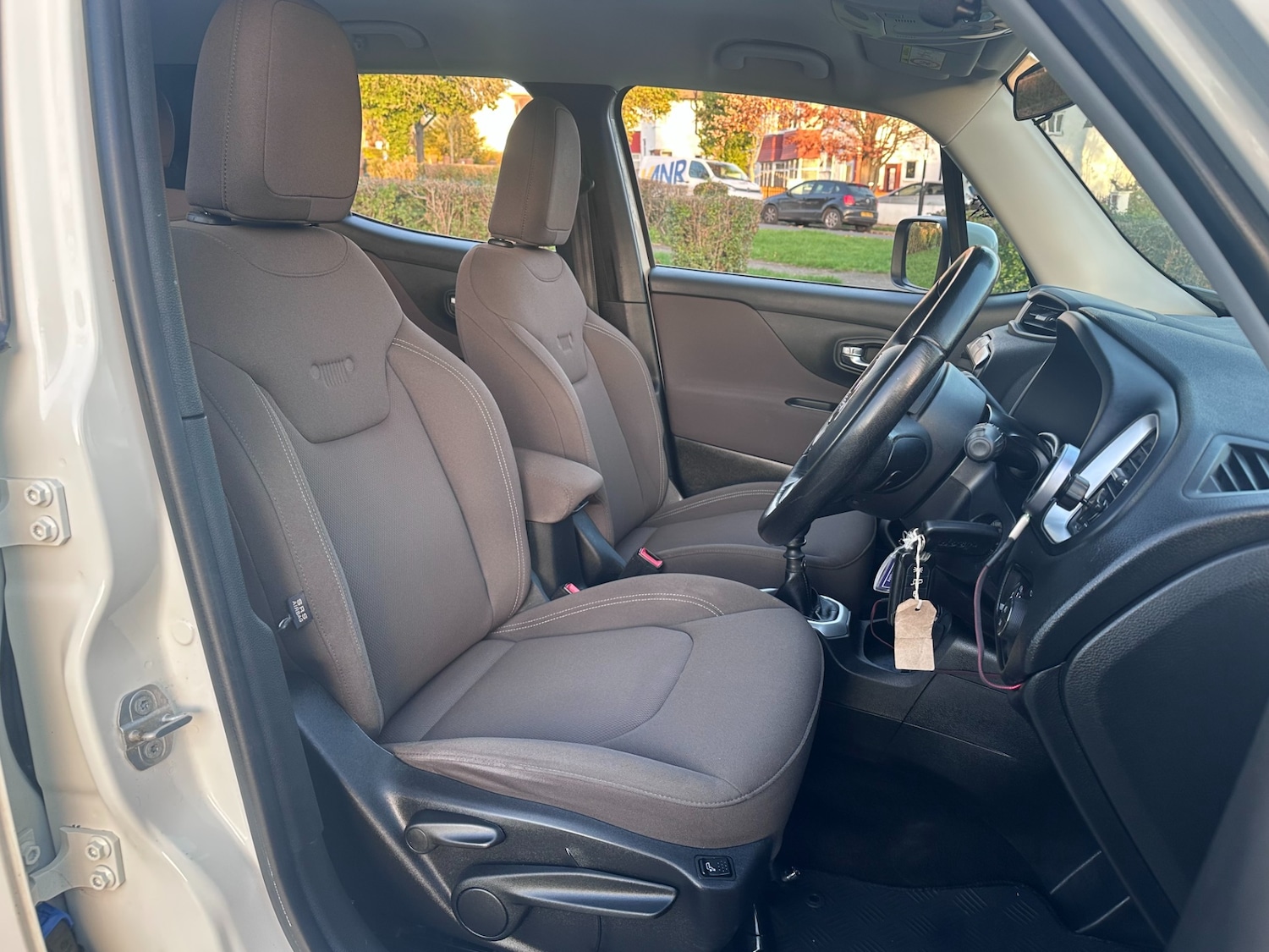 Used Jeep Renegade 2017 for sale - 76394266: Photo 9