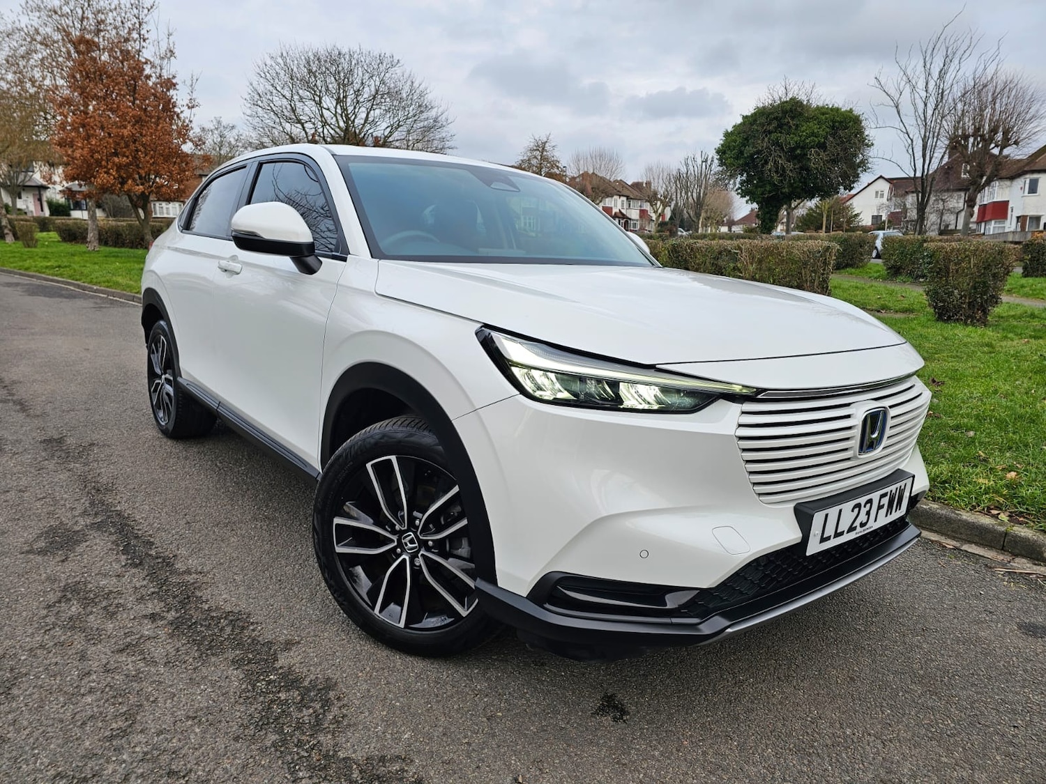 Used Honda HR-V 2023 for sale - 76905496: Photo 3