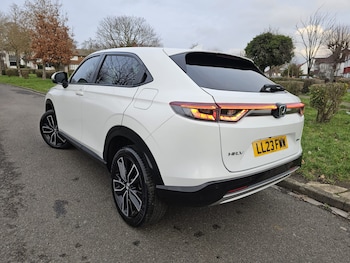 Used Honda HR-V 2023 for sale - 76905496: Photo