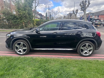 Used Mercedes-Benz GLA 2018 for sale - 77947370: Photo