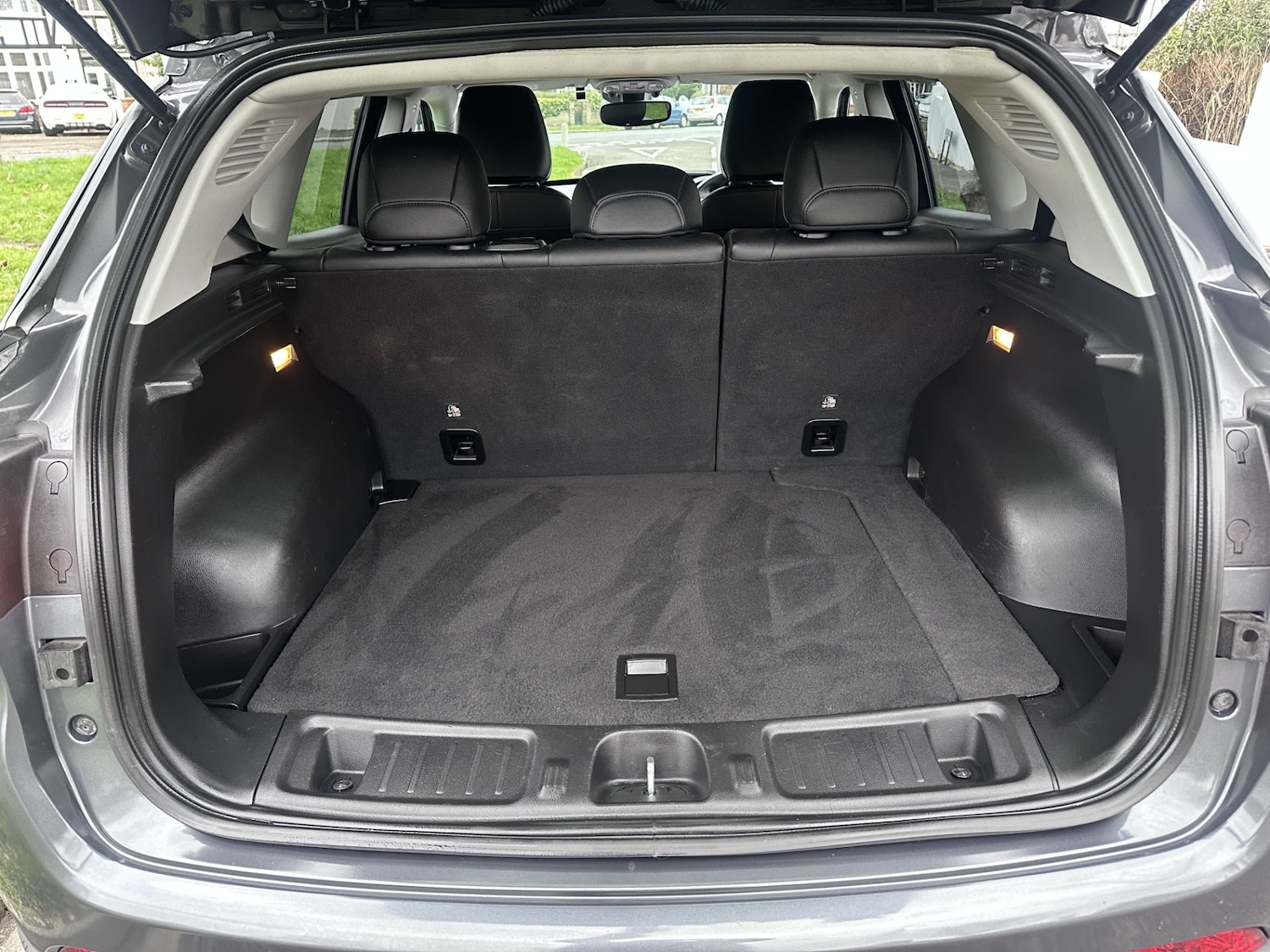 Used Jeep Compass 2023 for sale - 77555932: Photo 9