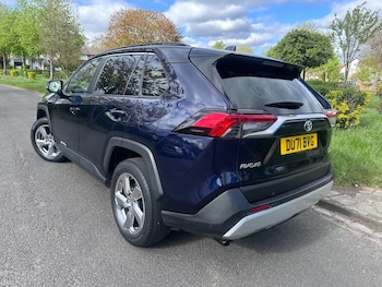 Used Toyota RAV4 2021 for sale - 78143832: Photo