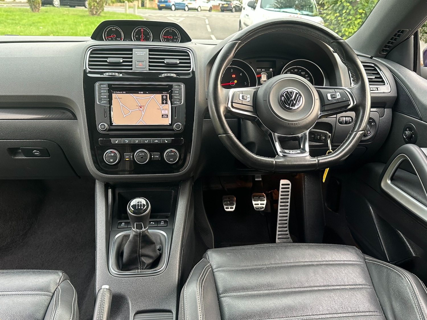 Used Volkswagen Scirocco 2016 for sale - 75558576: Photo 14