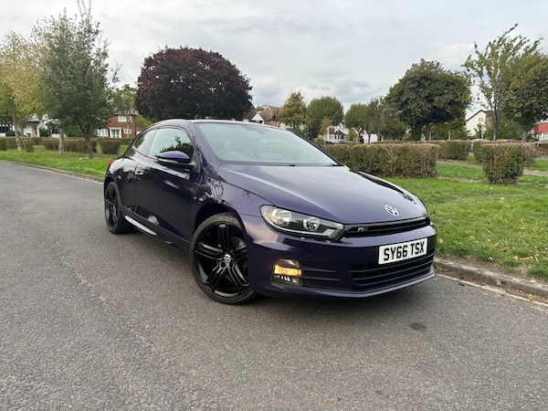 Used Volkswagen Scirocco 2016 for sale - 75558576: Photo 1