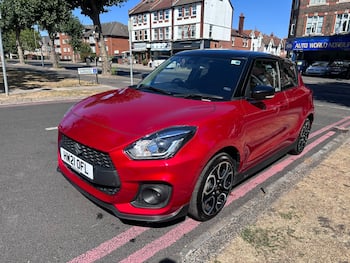 Used Suzuki Swift 2021 for sale - 79617004: Photo