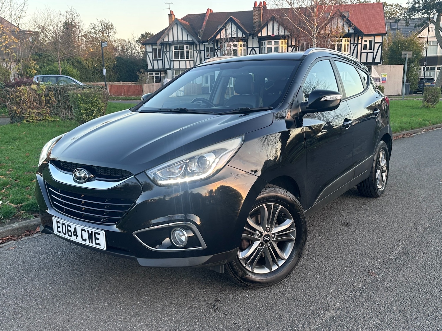 Used Hyundai Ix35 2014 for sale - 76604173: Photo 2