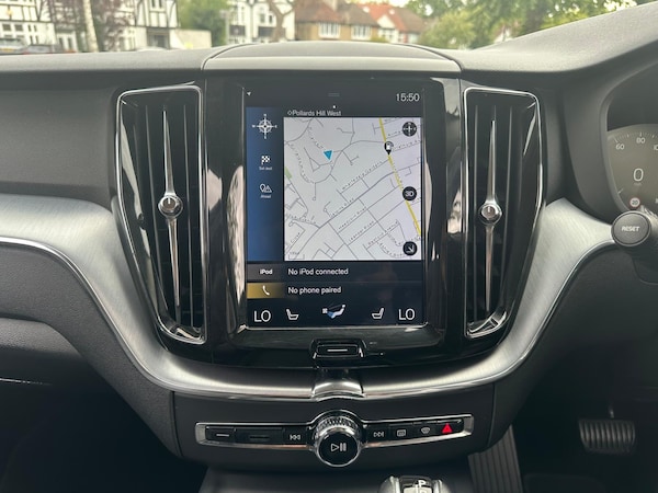 Used Volvo XC60 2018 for sale - 75475097: Photo 16