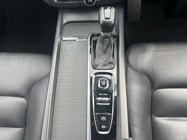 Used Volvo XC60 2018 for sale - 75475097: Photo 17