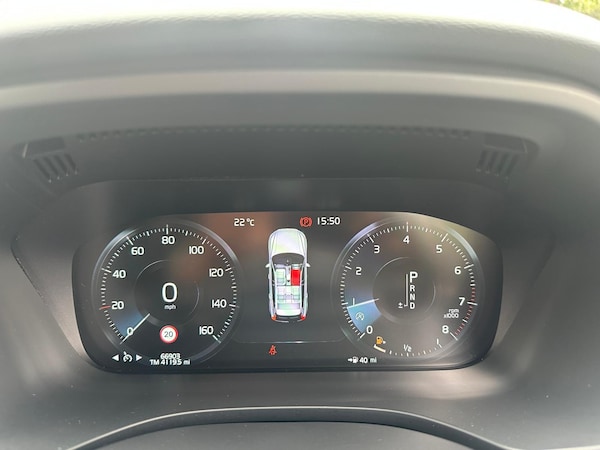 Used Volvo XC60 2018 for sale - 75475097: Photo 18