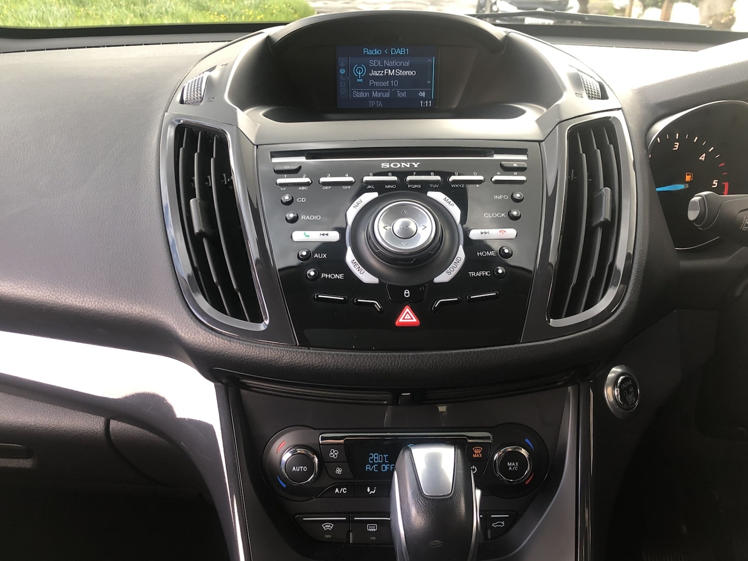 Used Ford Kuga 2015 for sale - 76557745: Photo 16