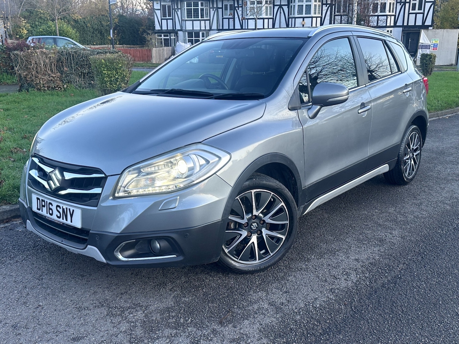 Used Suzuki SX4 S-Cross 2016 for sale - 77300665: Photo 1