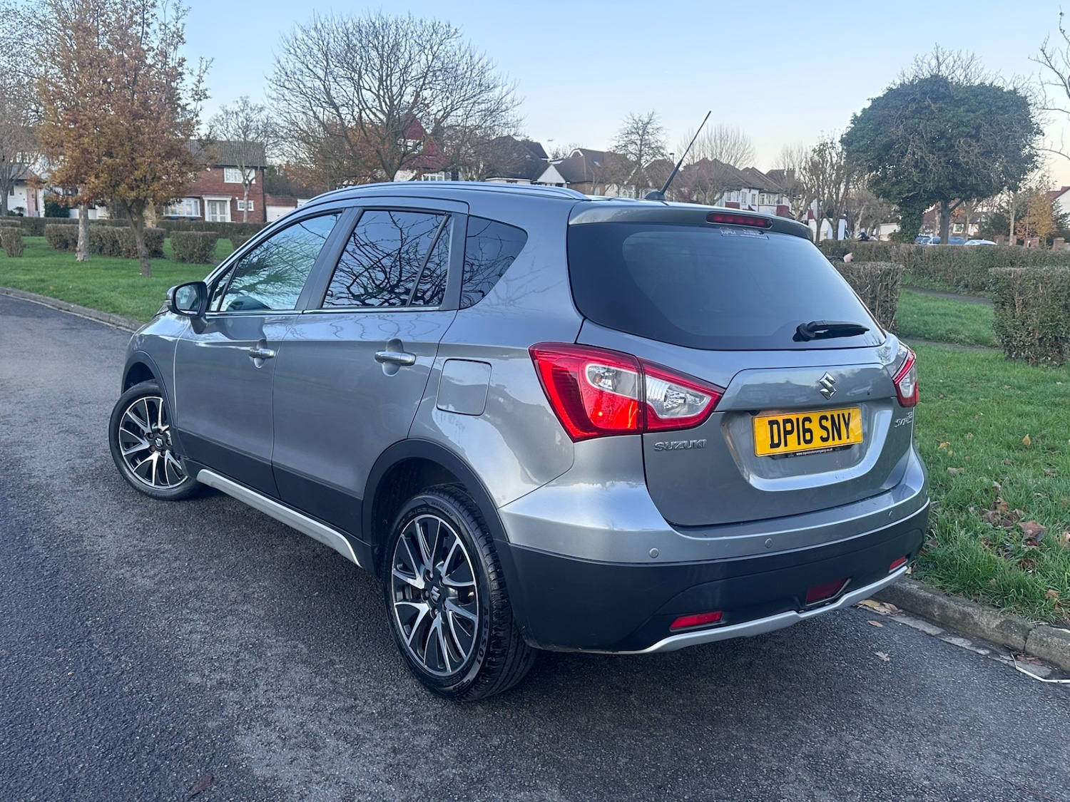 Used Suzuki SX4 S-Cross 2016 for sale - 77300665: Photo 2