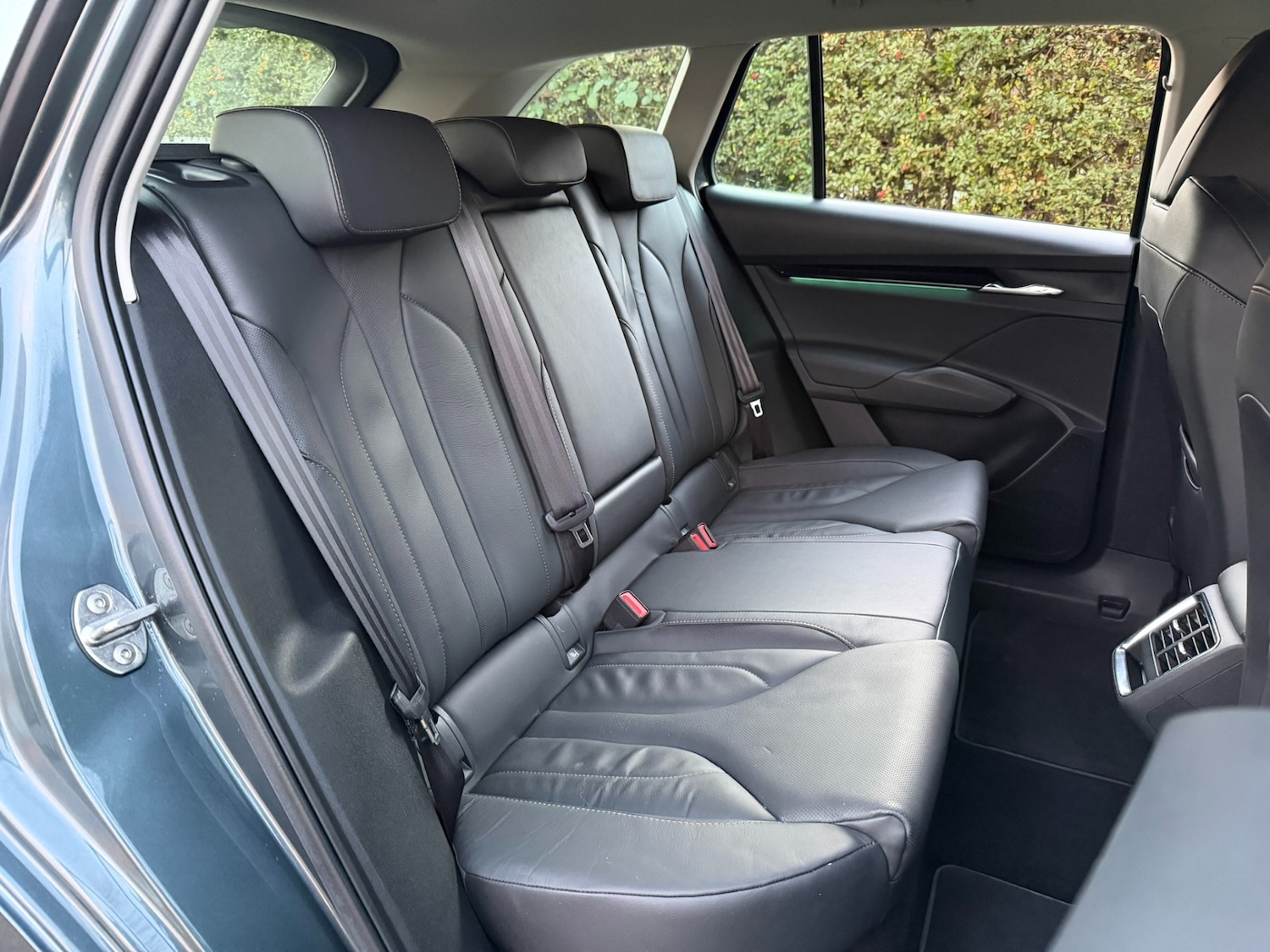 Used Skoda Enyaq 2021 for sale - 77033668: Photo 12