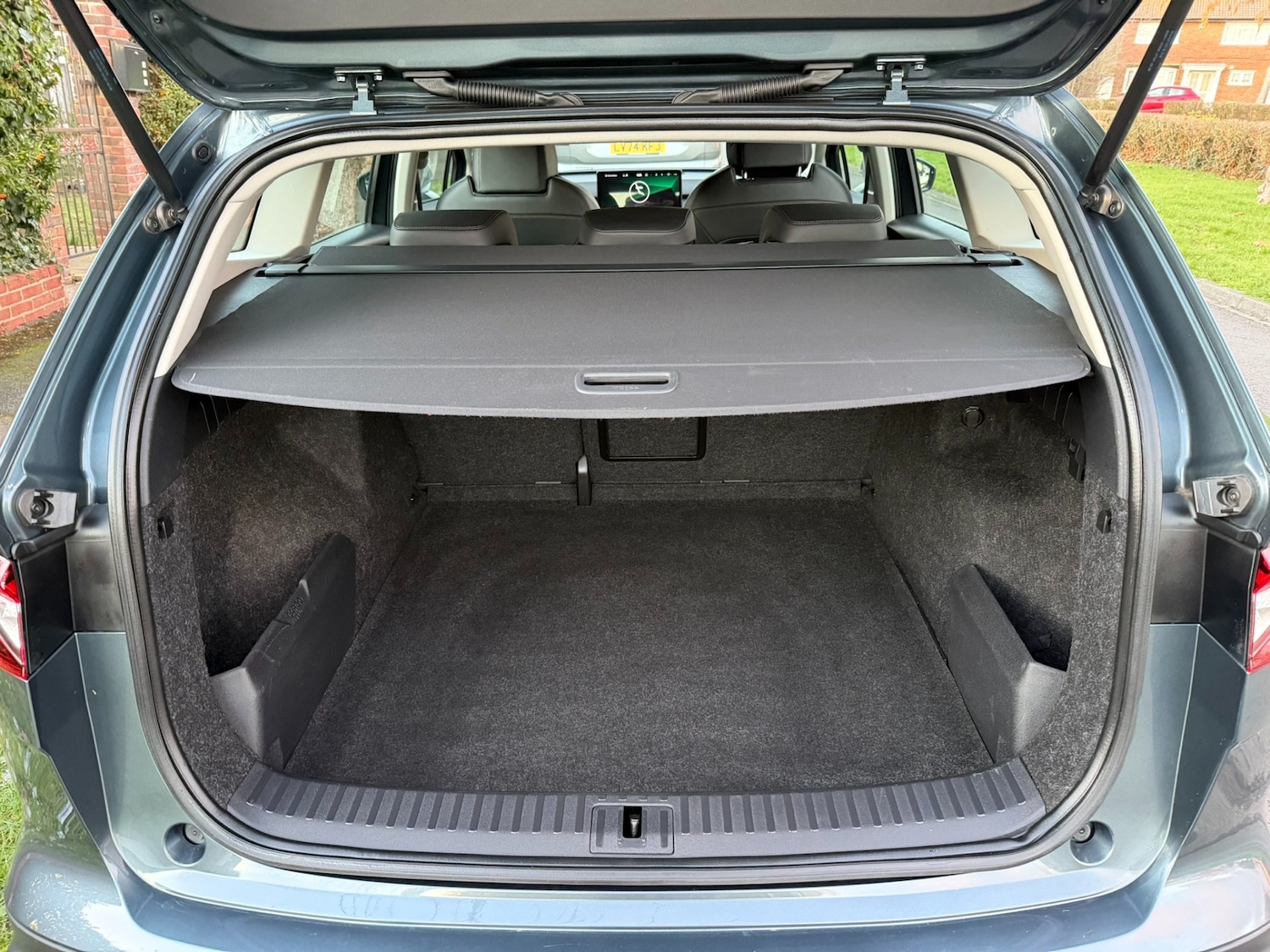 Used Skoda Enyaq 2021 for sale - 77033668: Photo 9