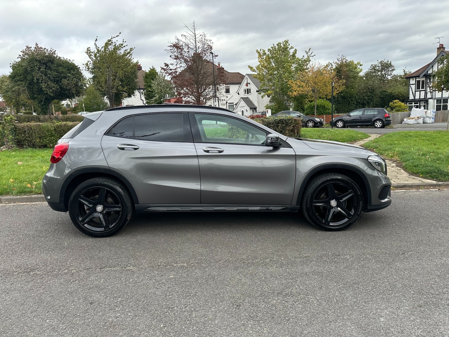 Used Mercedes-Benz GLA 2015 for sale - 75874749: Photo 4