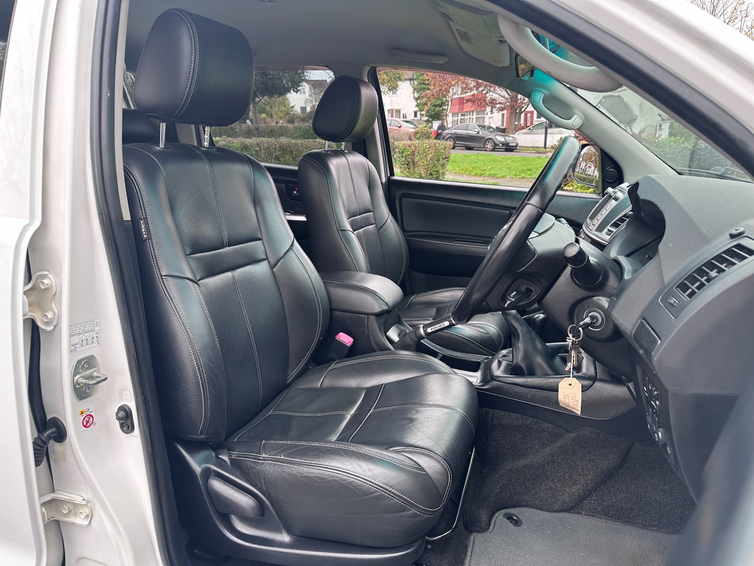 Used Toyota Hilux 2015 for sale - 76332406: Photo 10