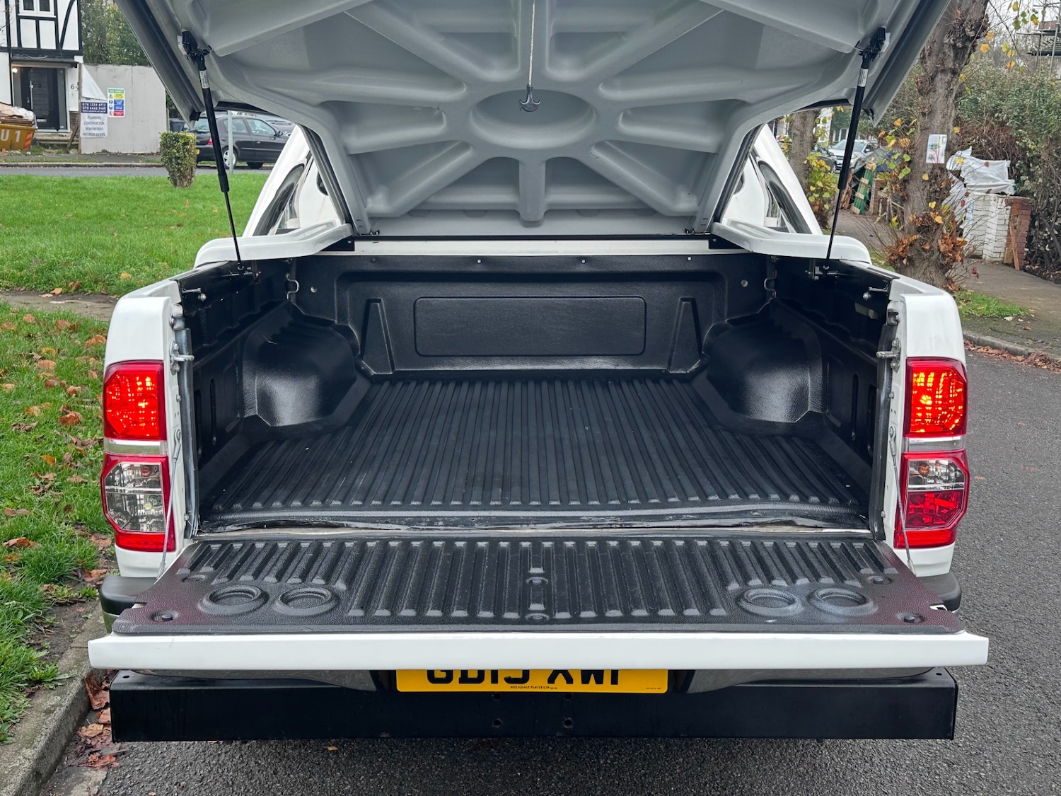 Used Toyota Hilux 2015 for sale - 76332406: Photo 9