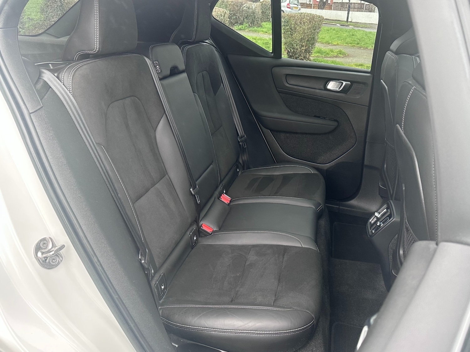 Used Volvo XC40 2022 for sale - 76922141: Photo 15