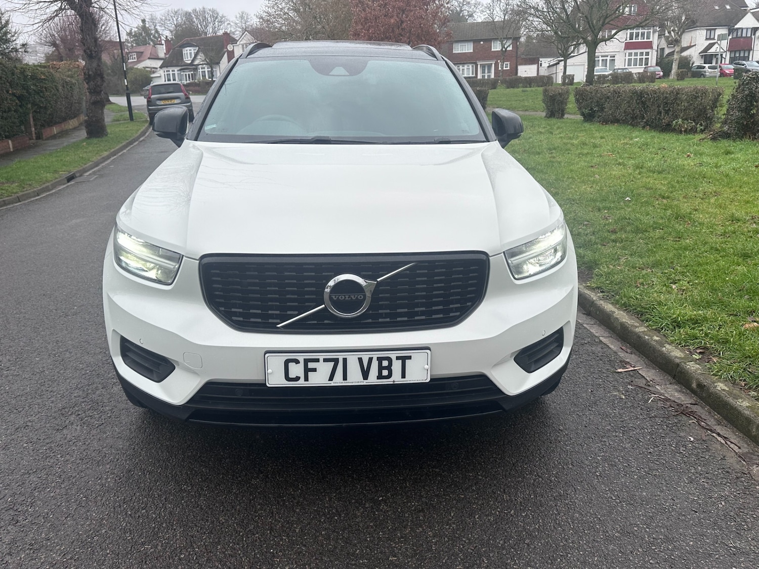 Used Volvo XC40 2022 for sale - 76922141: Photo 8
